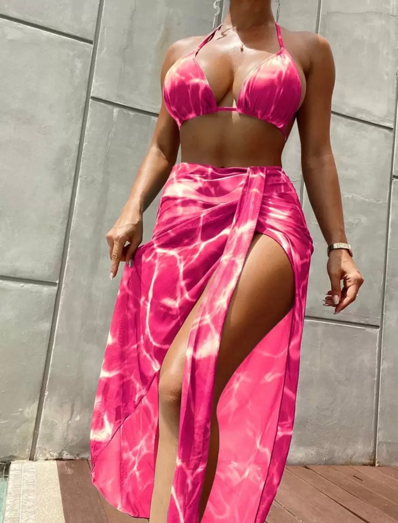 Pinky bikini