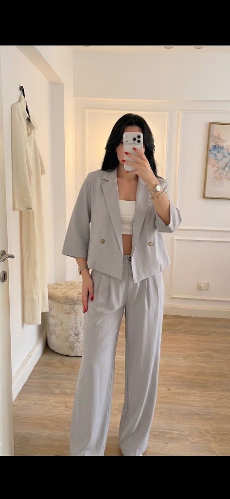 Classy grey set