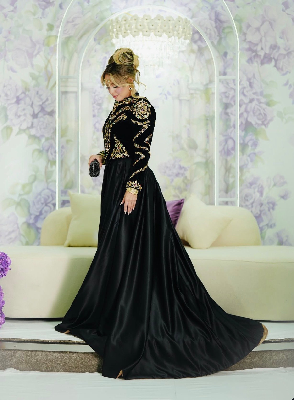 Karakou lily